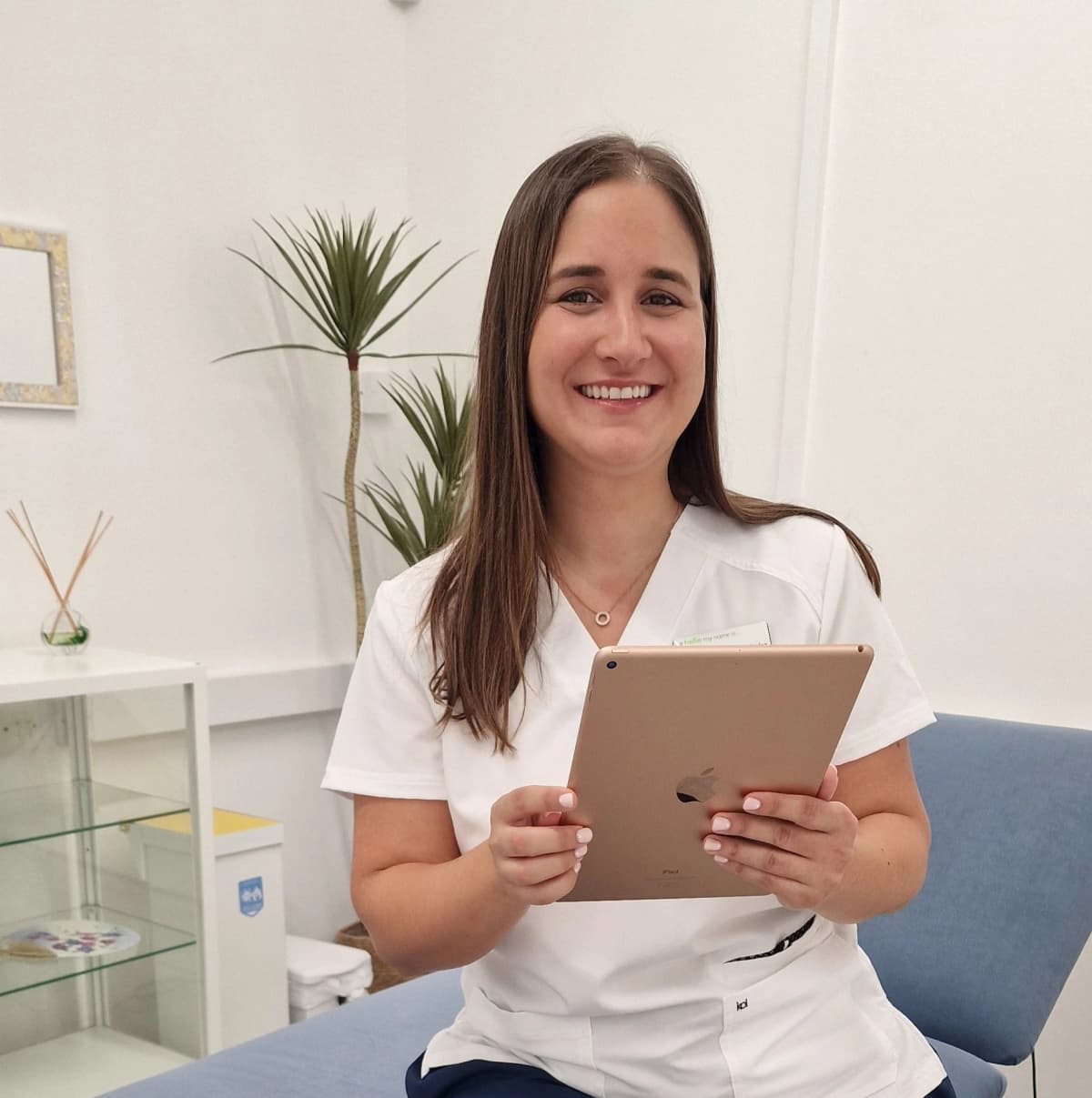 Dr Beatriz Hernández